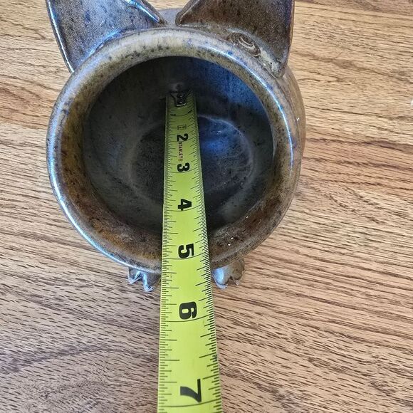 Brown Ceramic Pig Pot - Picture 5 of 9